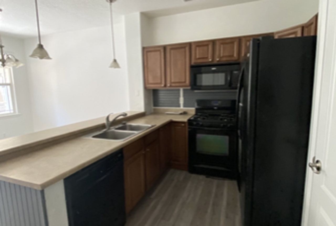 24 S 1520 W - Photo 3 of 9