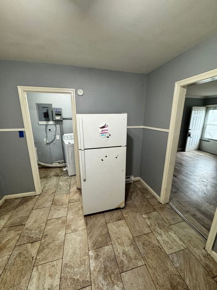 13 E Laburnum Ave - Photo 6 of 14