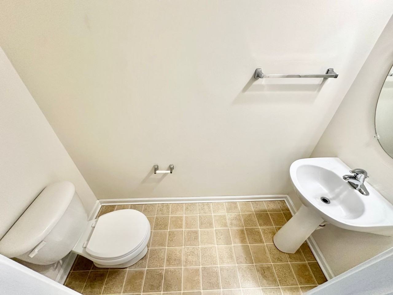 1065 Constitution Park Blvd - Photo 3 of 14