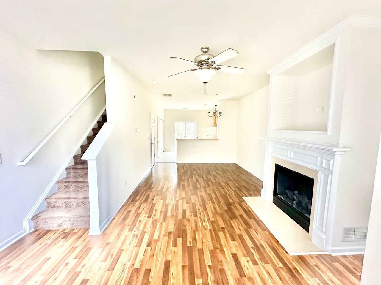 1065 Constitution Park Blvd - Photo 6 of 14