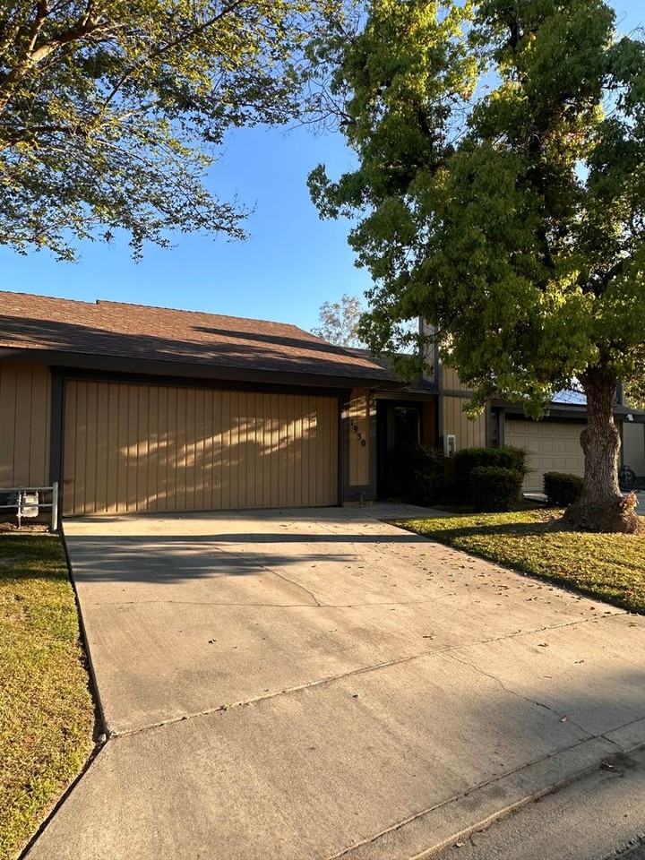 1930 E Harold Ave - Photo 2 of 22