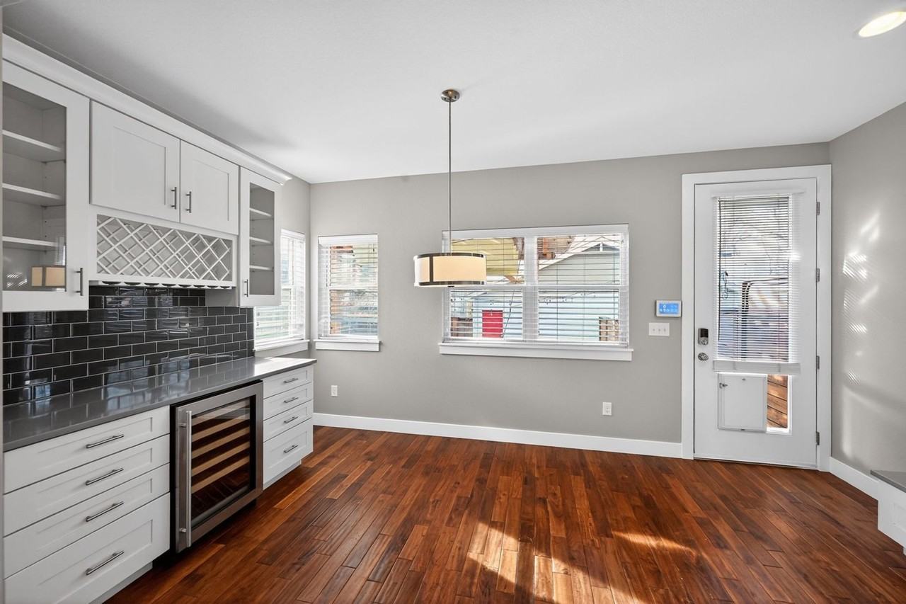 1750 W 40th Ave - Photo 2 of 32