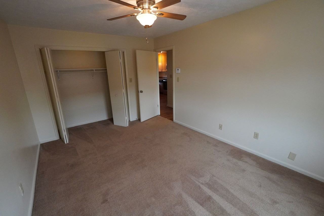 Green Mountain Apartments - Photo 4 of 6