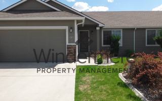 featured image of 187 Nw Maria St #1