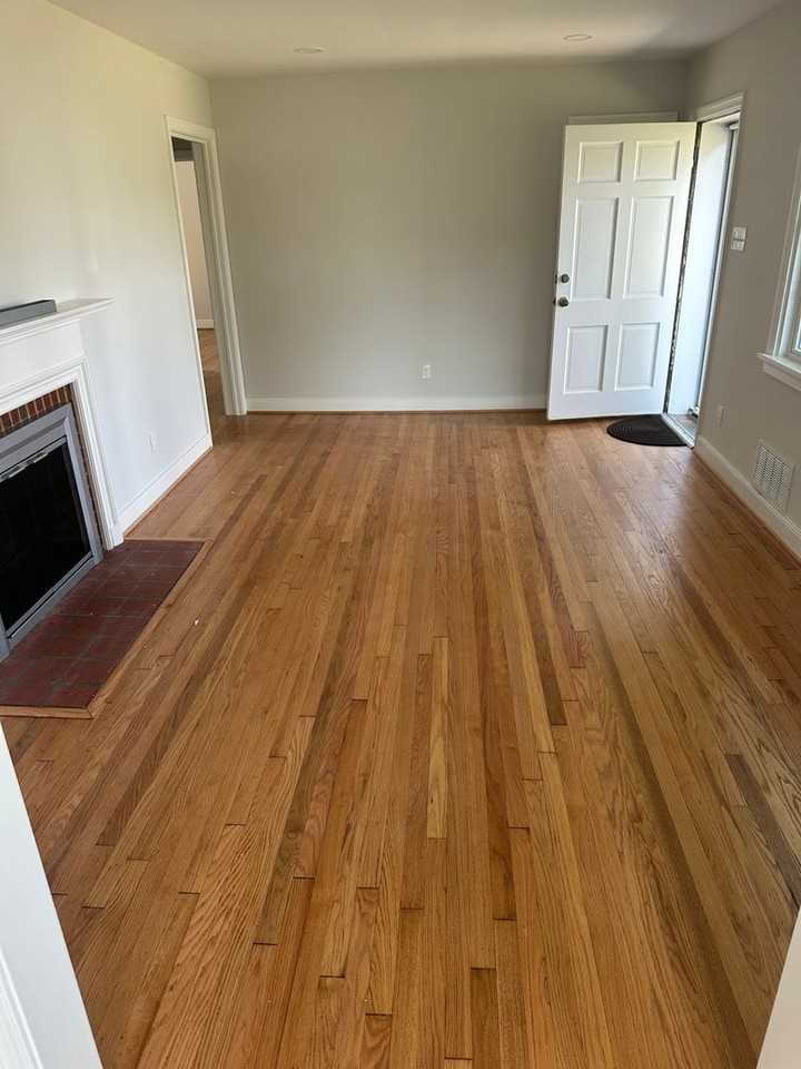 8701 Holly Hill Rd - Photo 6 of 14