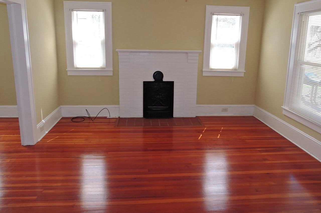 4215 Old Greensboro Rd - Photo 6 of 8