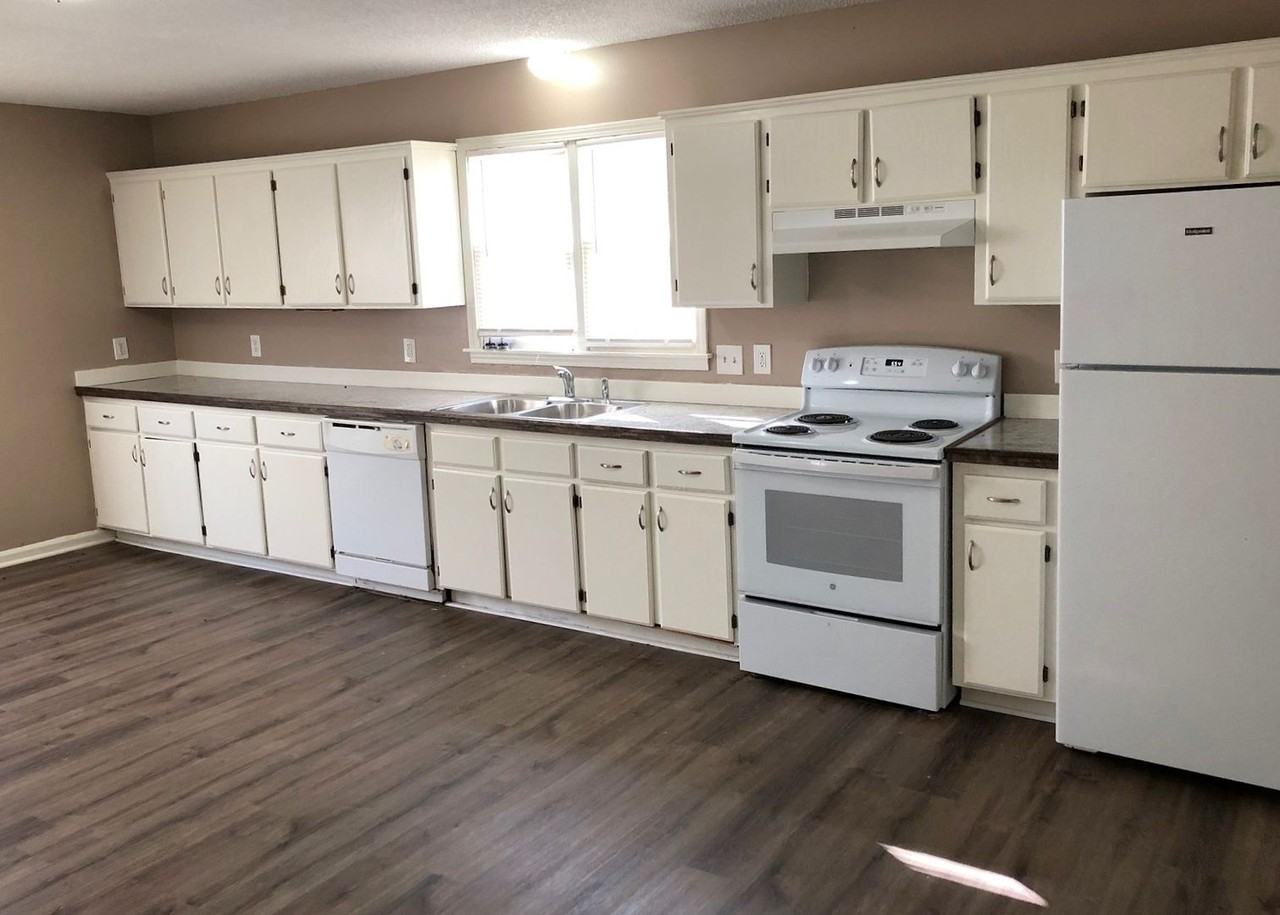 1420  Choctaw St. - Photo 4 of 28