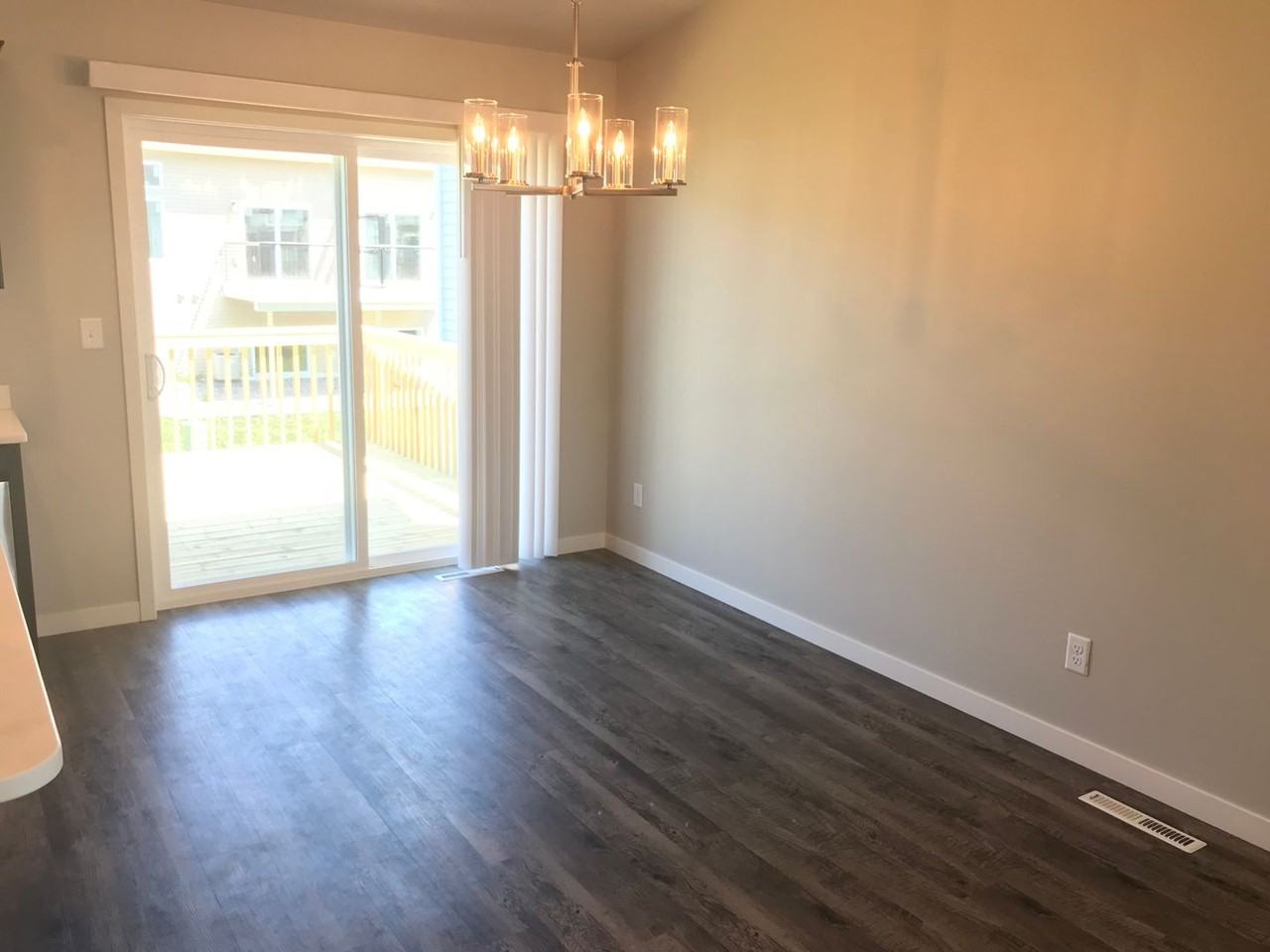 2625 2625 5th Ct W - DO NOT RENT - Photo 4 of 10