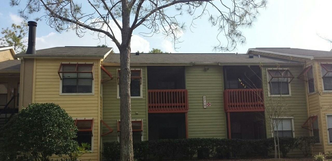 3716 Idlebrook Cir #104 - Photo 4 of 17