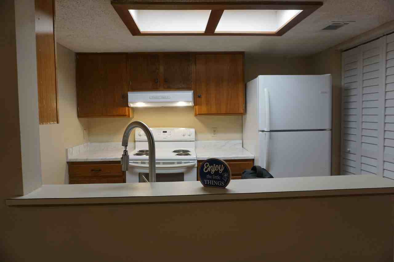 8536 Colony Pine Cir W - Photo 4 of 14