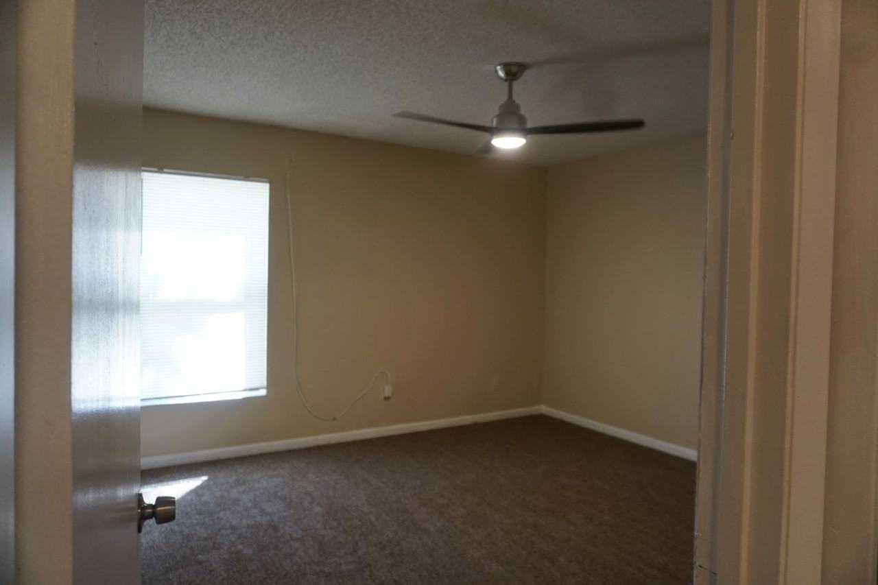 8536 Colony Pine Cir W - Photo 7 of 14