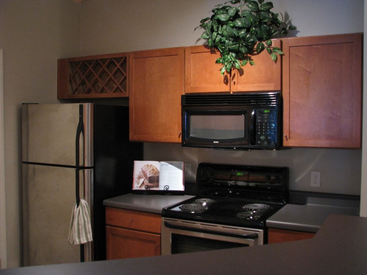 750 Walker Sq #3C - Photo 4 of 5