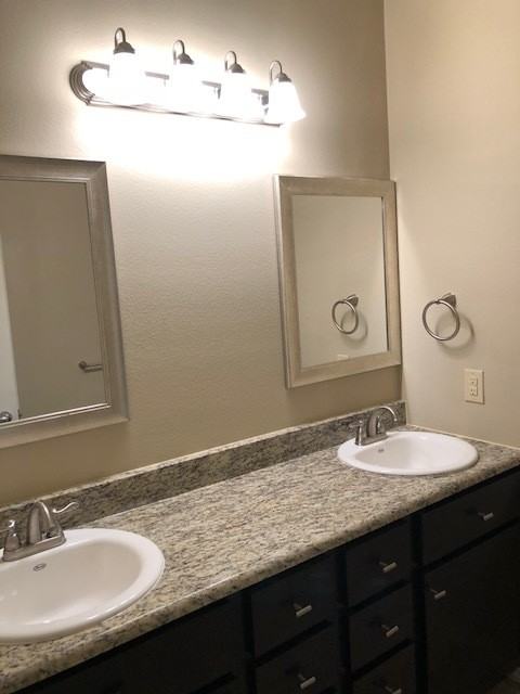 1107 Norman St #105 - Photo 6 of 17