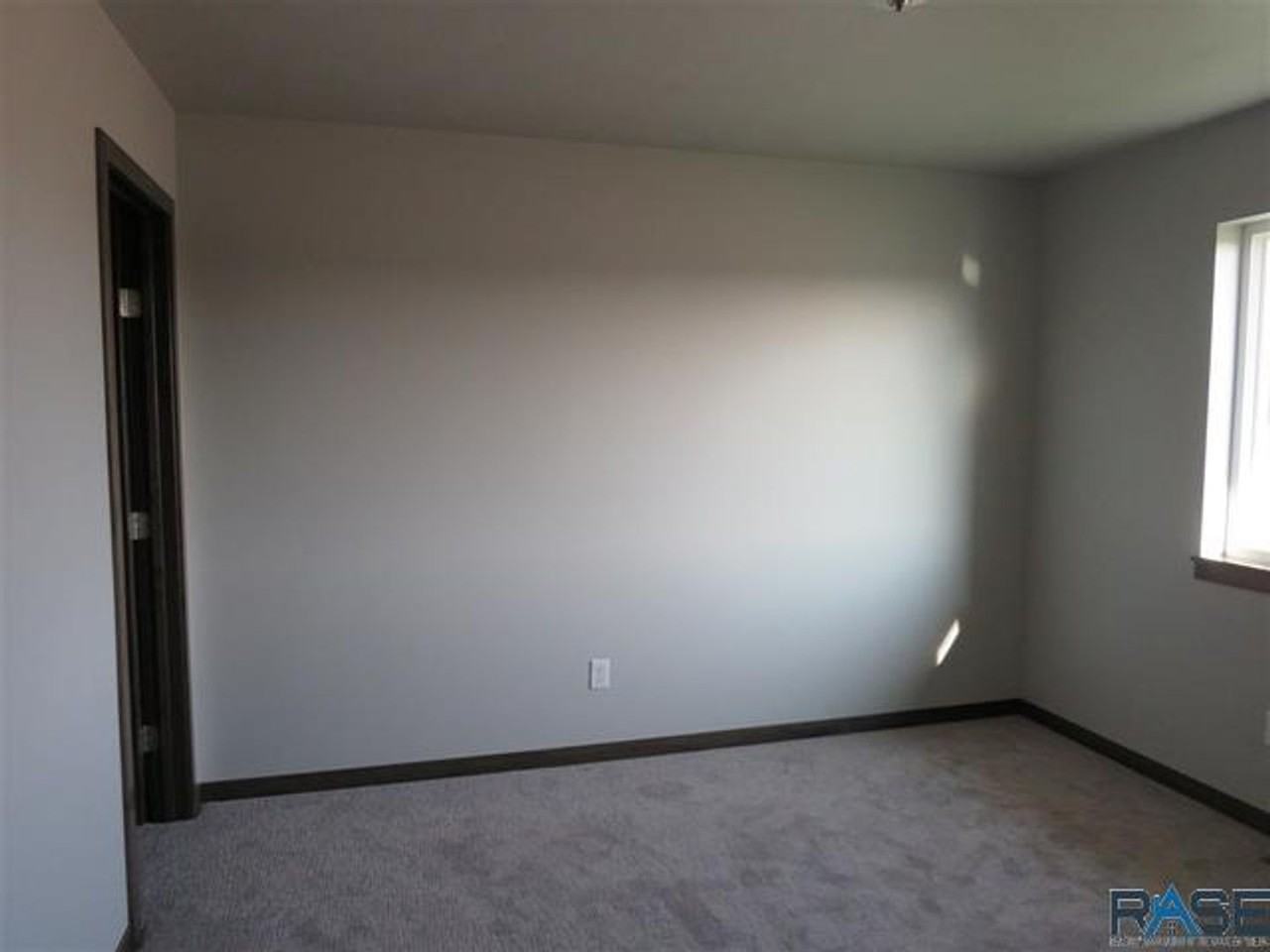 6154 S Alki Pl - Photo 7 of 13