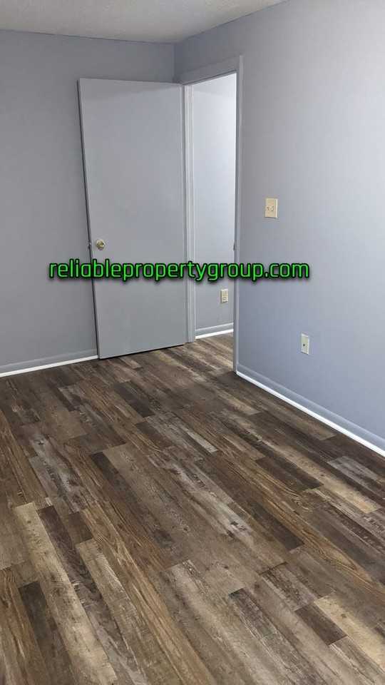 805 N Washington St #8 - Photo 5 of 8