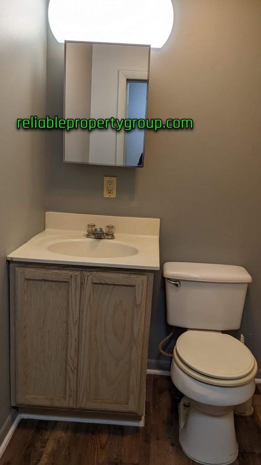 805 N Washington St #8 - Photo 7 of 8