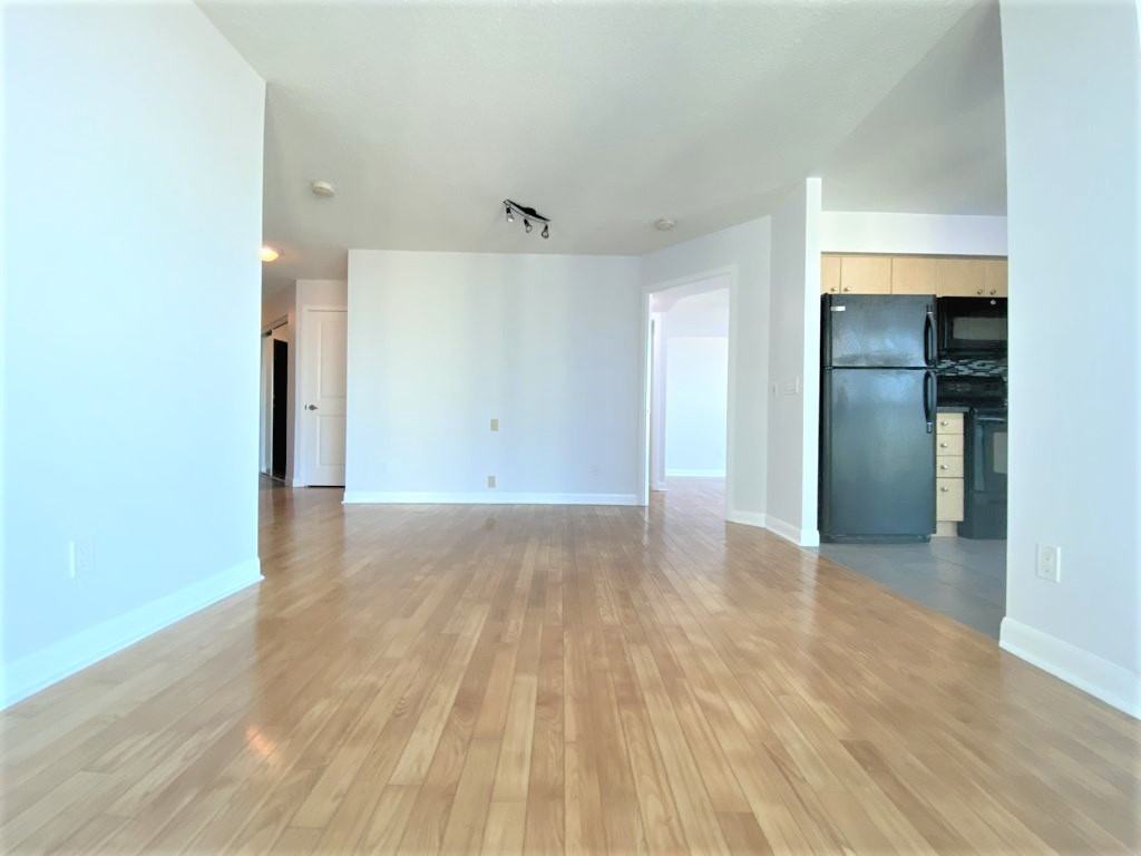 225 Sherway Gdns #1905 - Photo 7 of 33