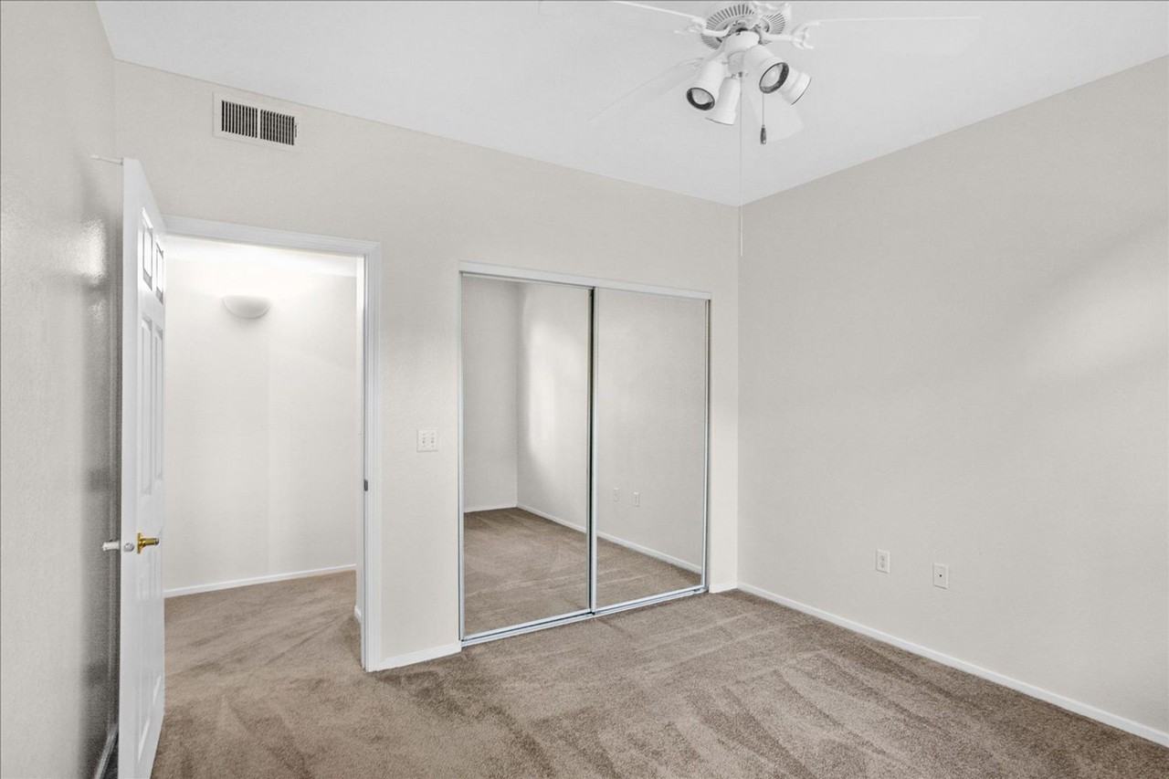 75 N Valle Verde Dr #1821 - Photo 3 of 24