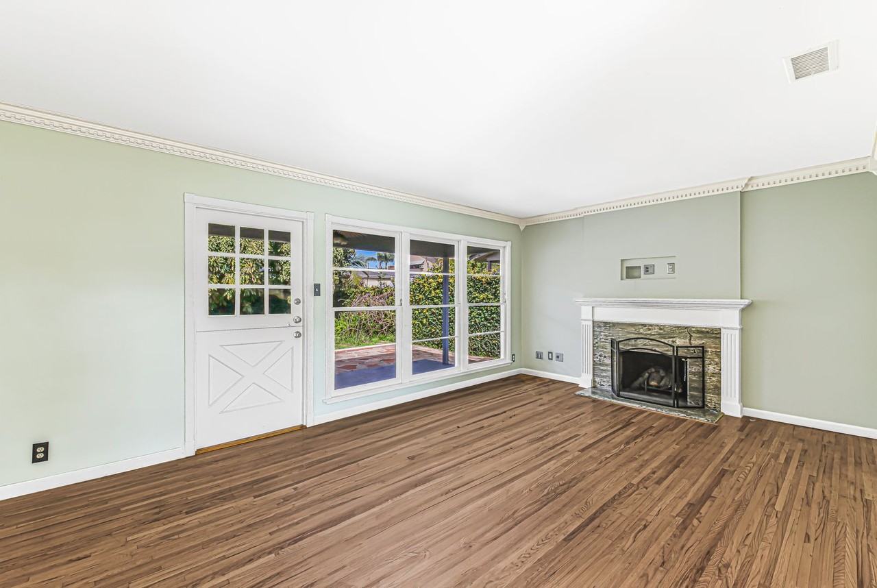 6749 E Stearns St - Photo 3 of 18