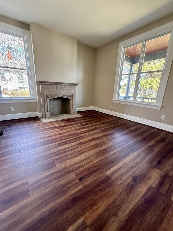 415 Considine Ave - Photo 5 of 16