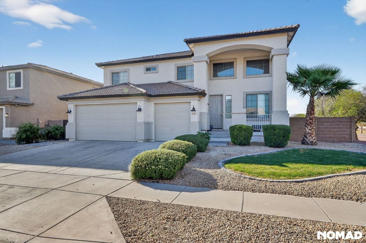 7733 W Southgate Ave - Photo 3 of 41