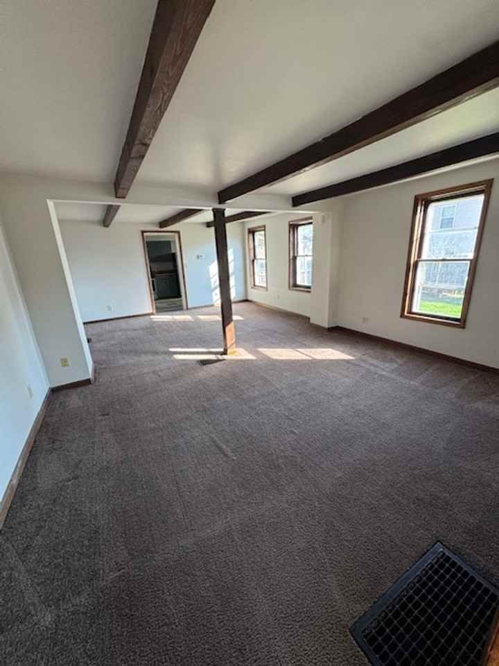 2729 New Haven Ave - Photo 2 of 9