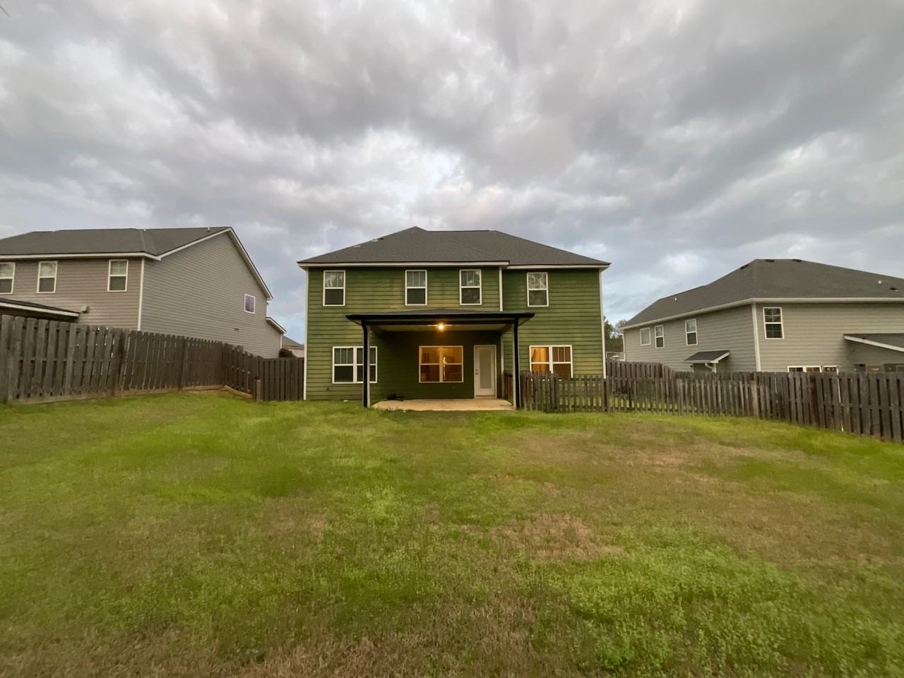 688 Tree Top Trl - Photo 2 of 31