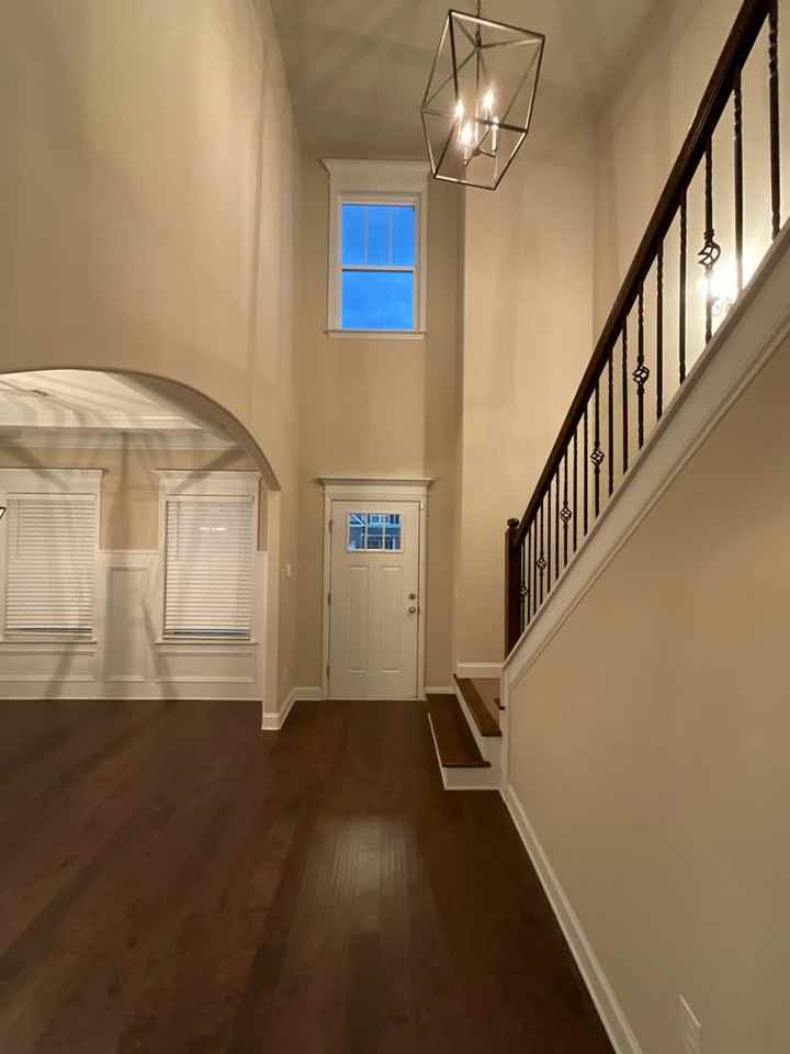 688 Tree Top Trl - Photo 4 of 31