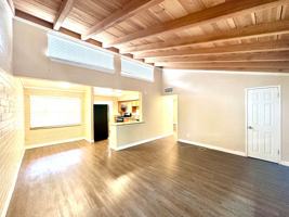 featured image of 3805 E 5th St