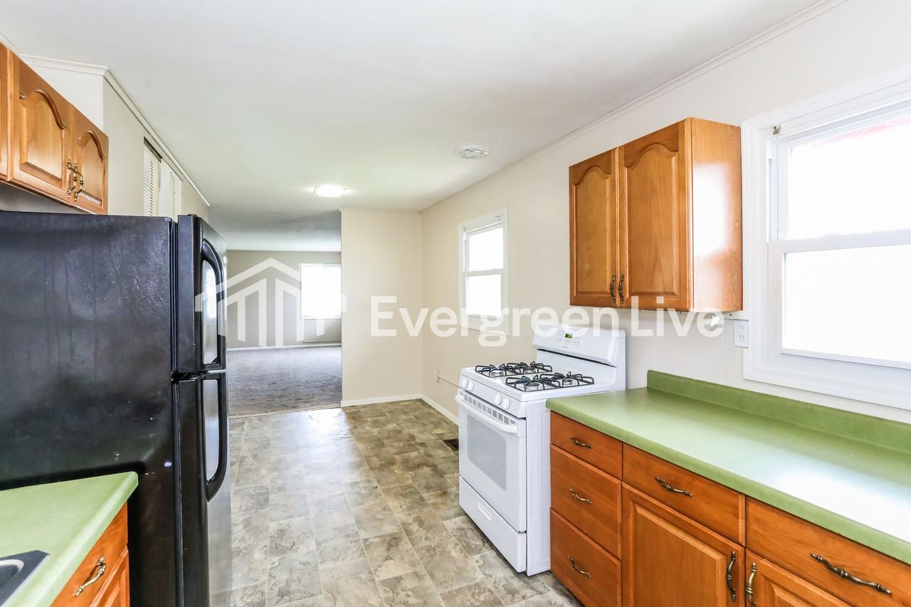 2534 Adams Rd - Photo 6 of 15