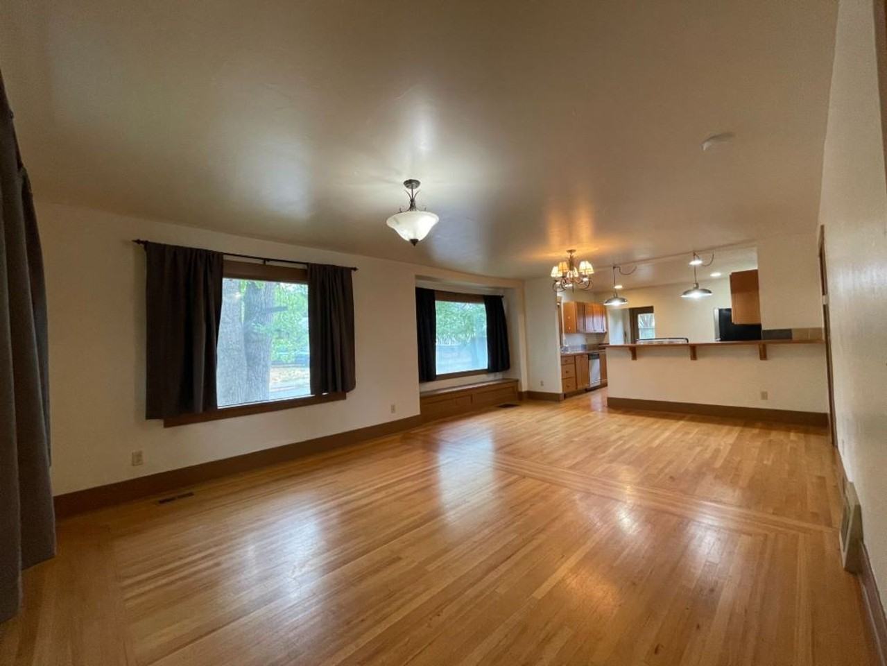 1201 E Baldwin Ave - Photo 5 of 19