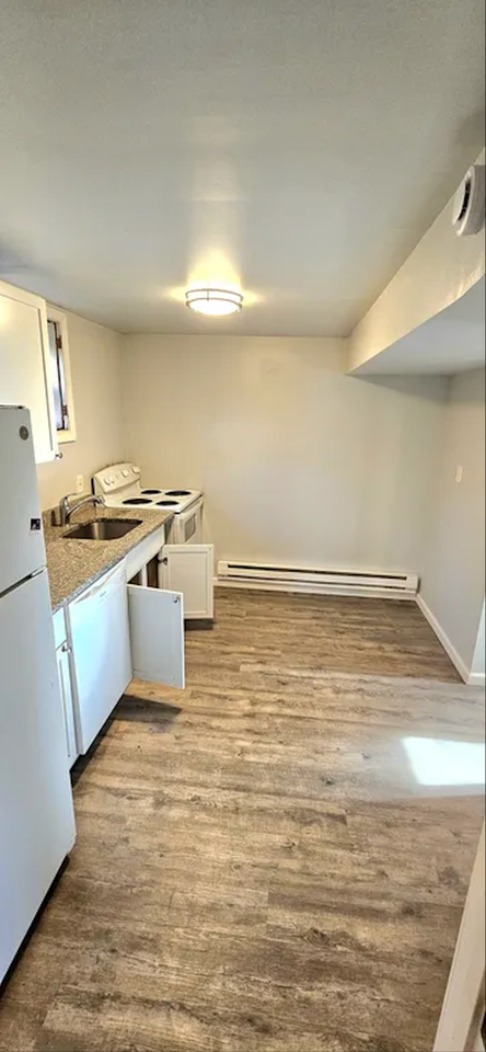 1027 Cochran Mill Road - Photo 3 of 15
