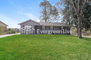 featured image of 3636 Meadowlark Rd