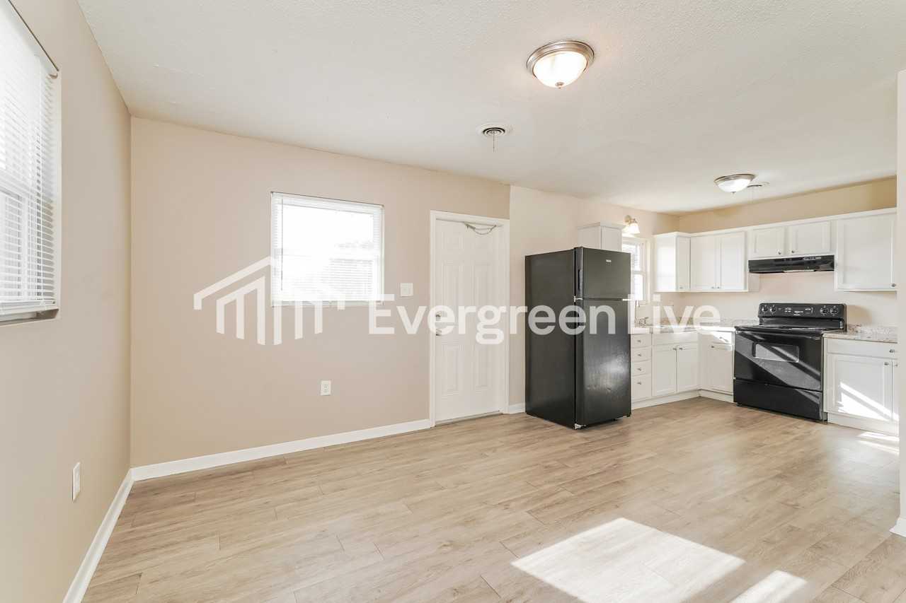 3636 Meadowlark Rd - Photo 6 of 15