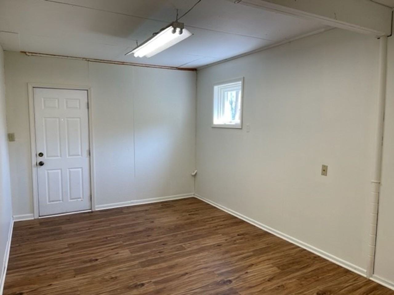 507 W Kirby Ave - Photo 3 of 9