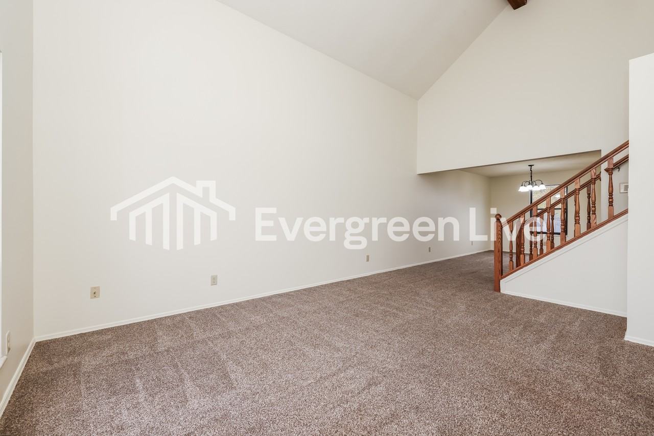 8950 Cadiz Ct - Photo 3 of 15