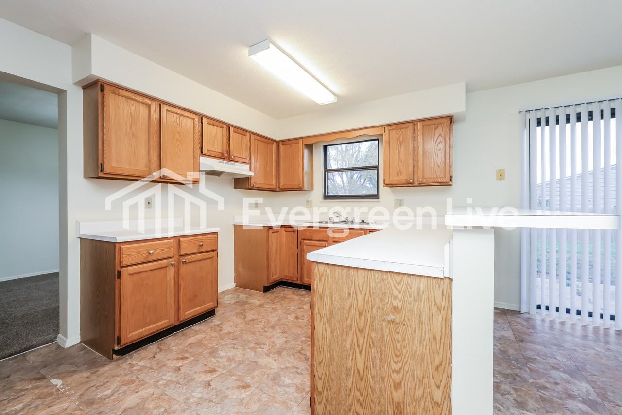 8950 Cadiz Ct - Photo 7 of 15