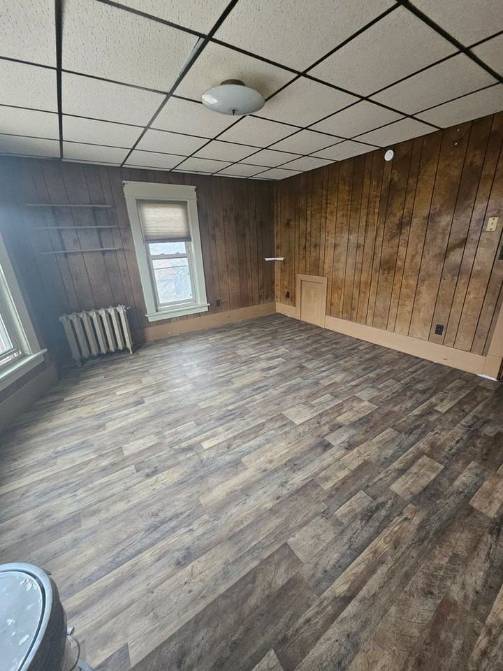 1062 W 26th St #2 - Photo 2 of 7