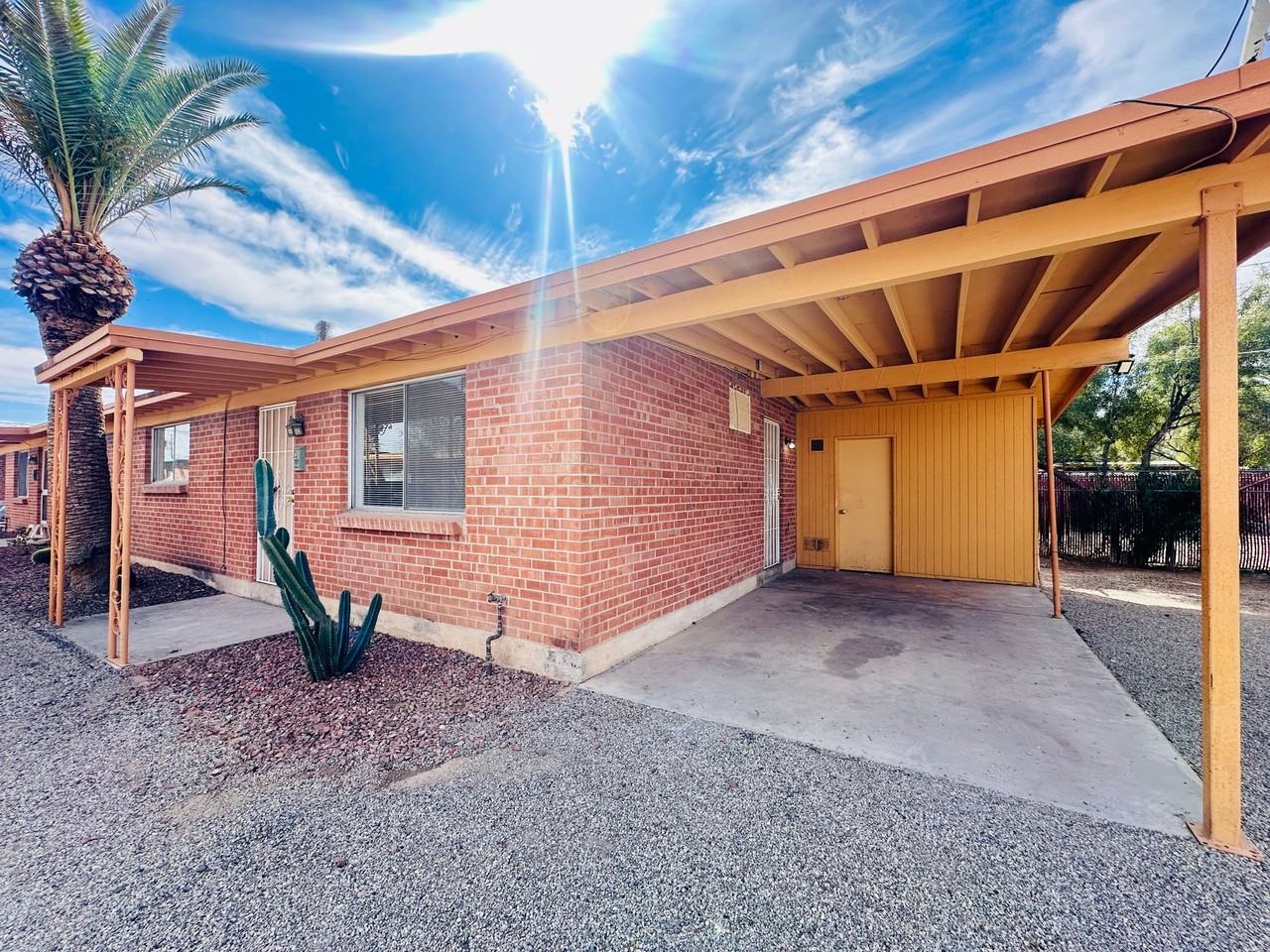 Studio, 1 Bedroom and 2 Bedroom Homes in Central Tucson! - Photo 2 of 27