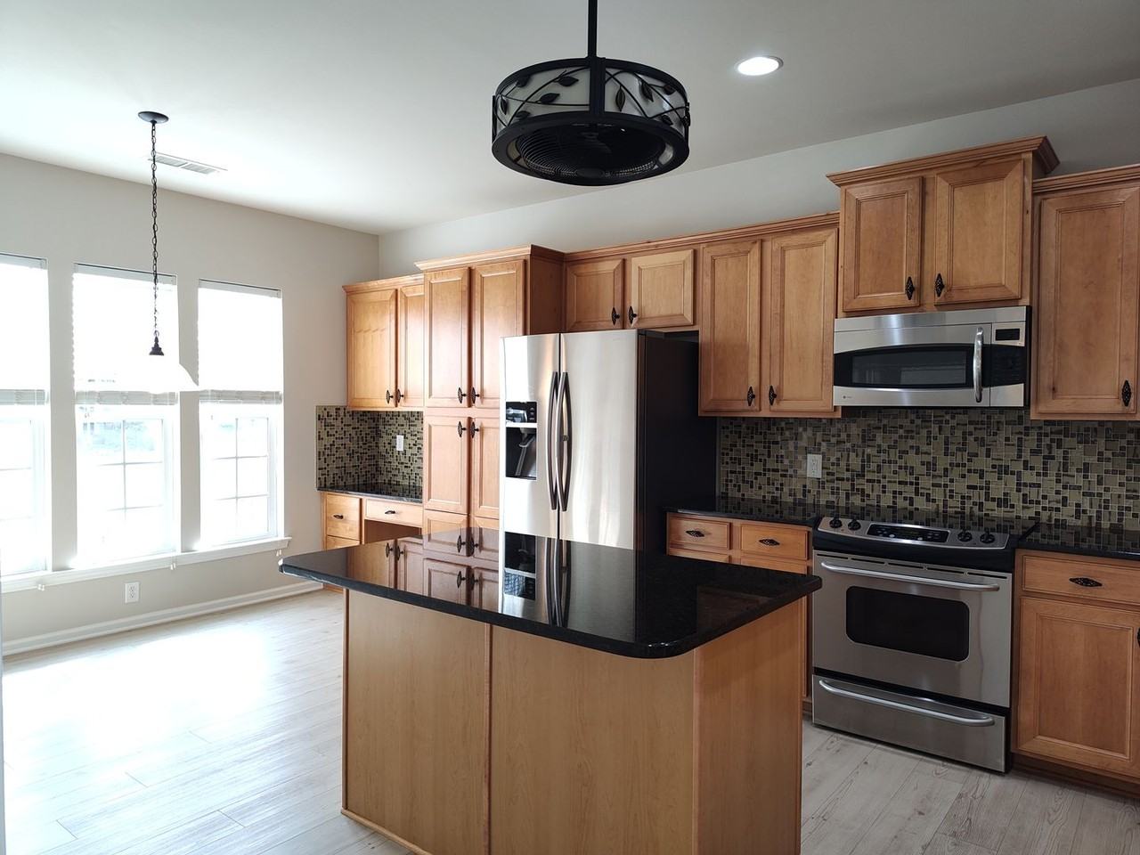 26467 Sandpiper Ct - Photo 4 of 30