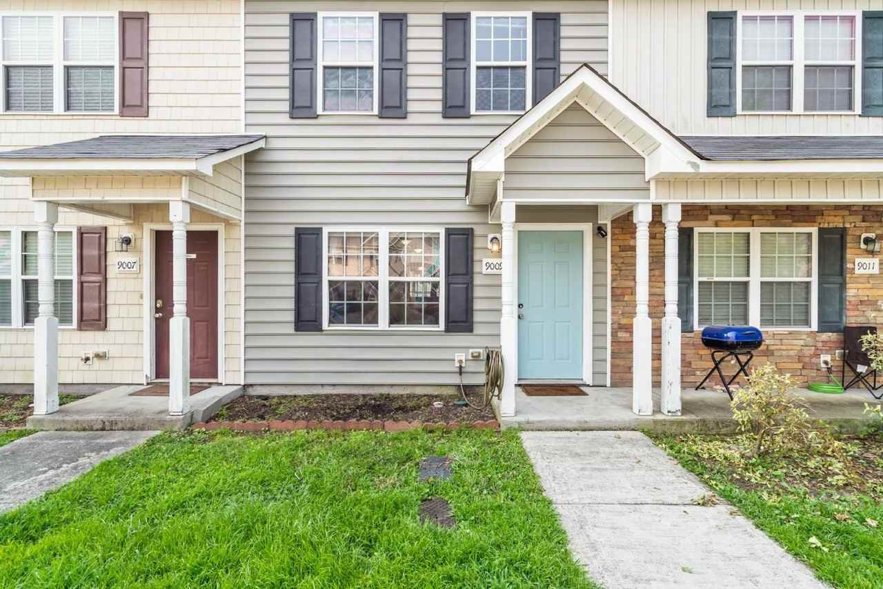 9009 Banister Loop - Photo 2 of 25