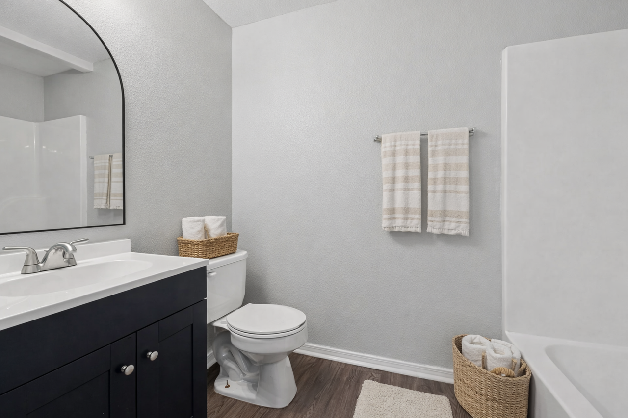 Springdale Station Apartments - Photo 5 of 7