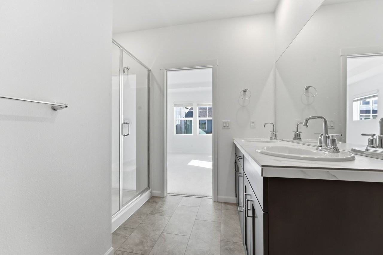 3643 Sw 209th Ave - Photo 6 of 17