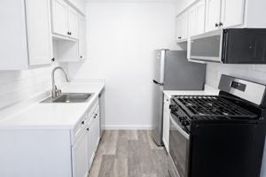 featured image of 1590 Lewis St