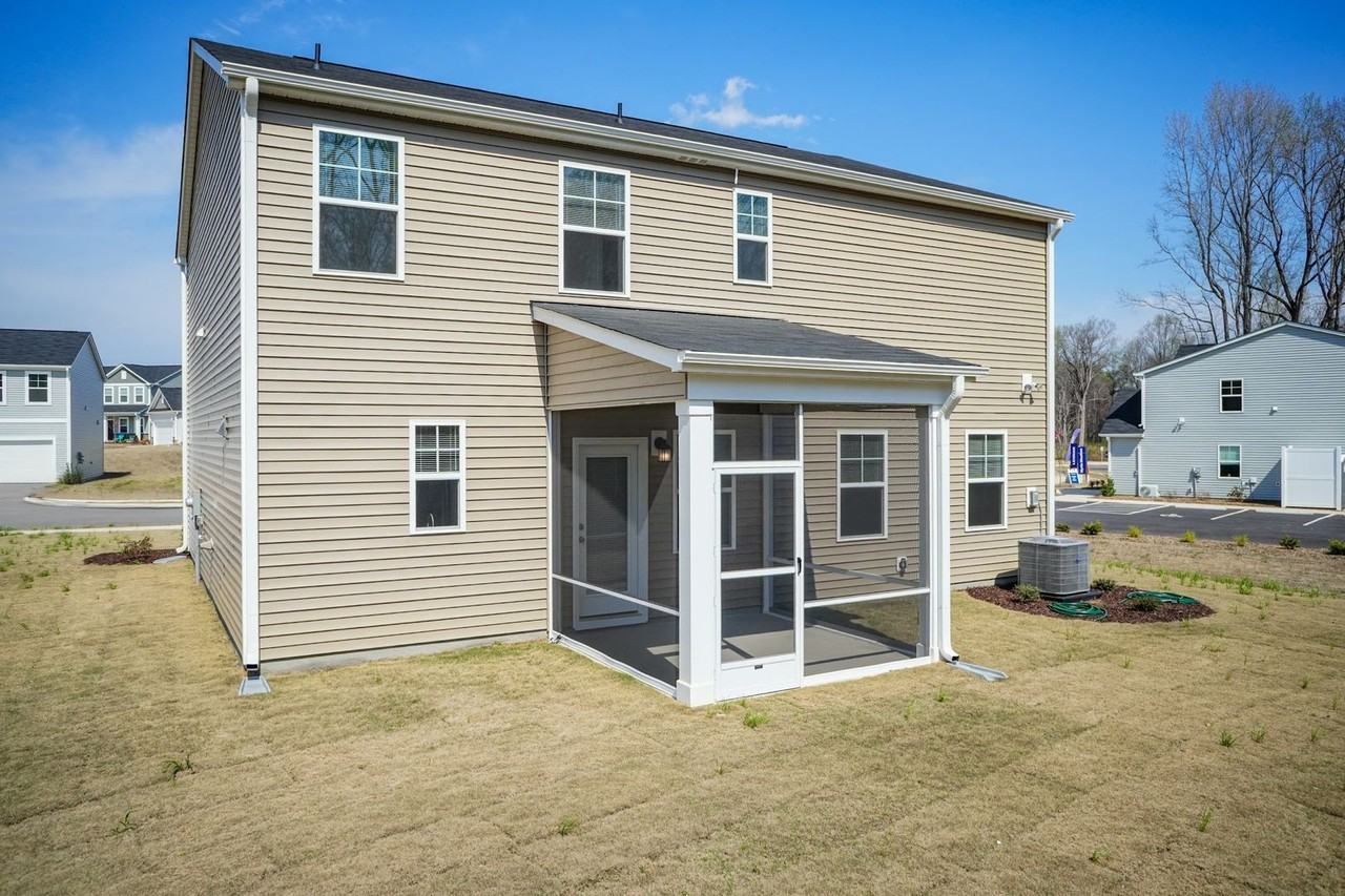 611 Roy Adams Rd - Photo 6 of 32