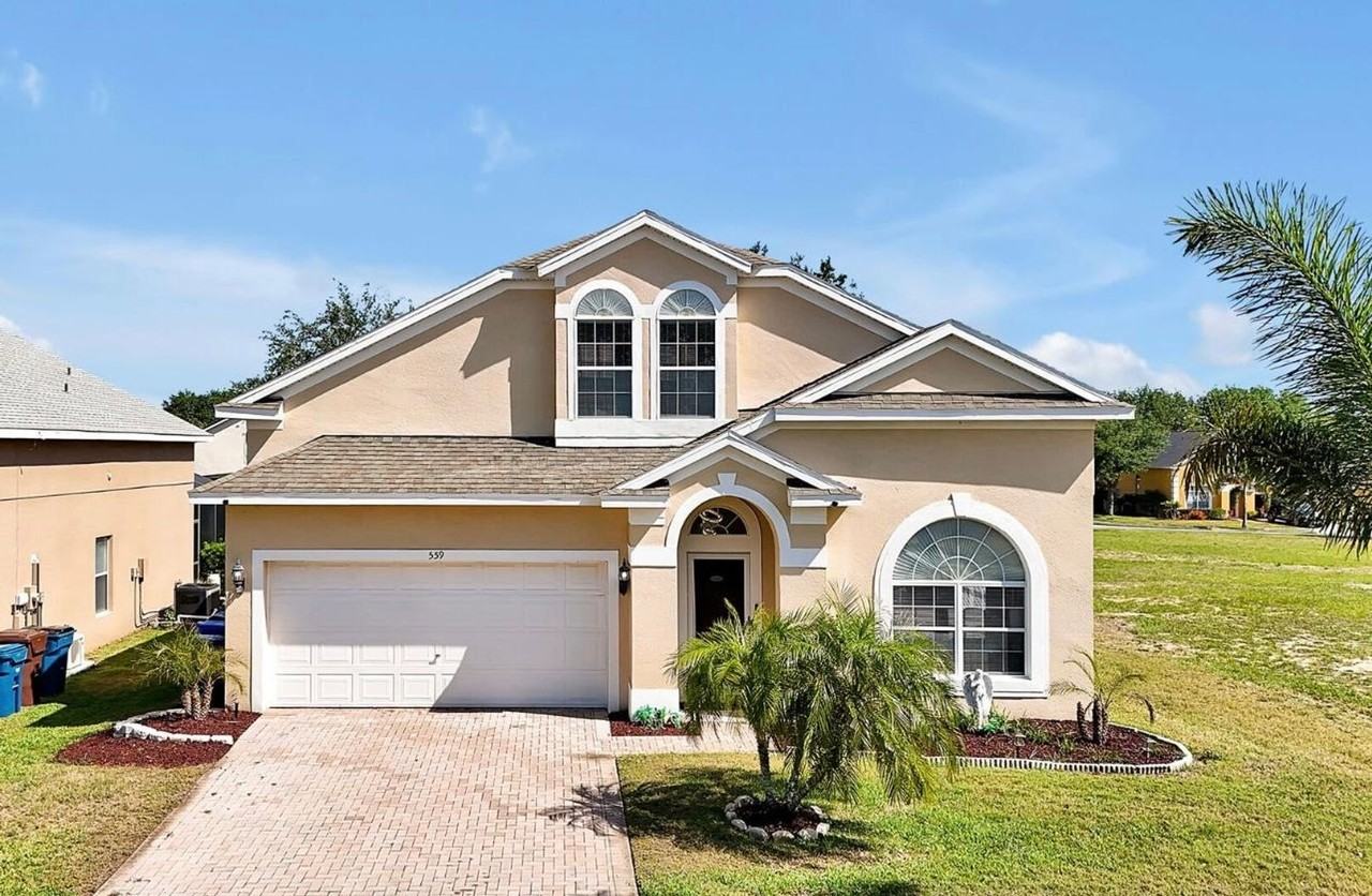 559 Cadiz Loop - Photo 2 of 35