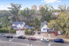 949 Sw 13th St - Photo 1 of 1