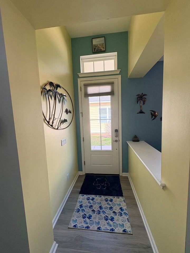 1481 Beachcomber Blvd - Photo 5 of 36