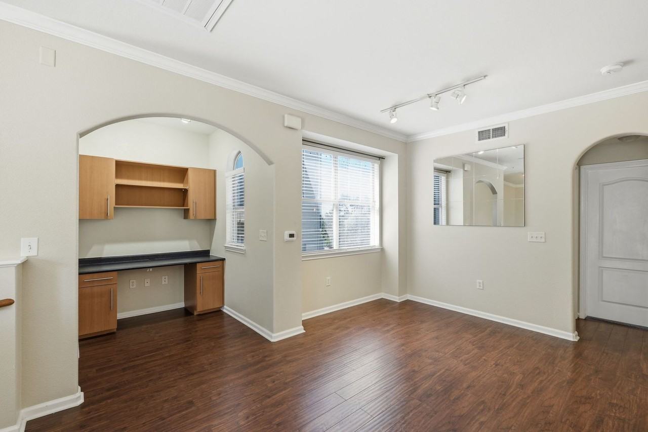 11203 Ranch Road 2222 #2305 - Photo 5 of 19