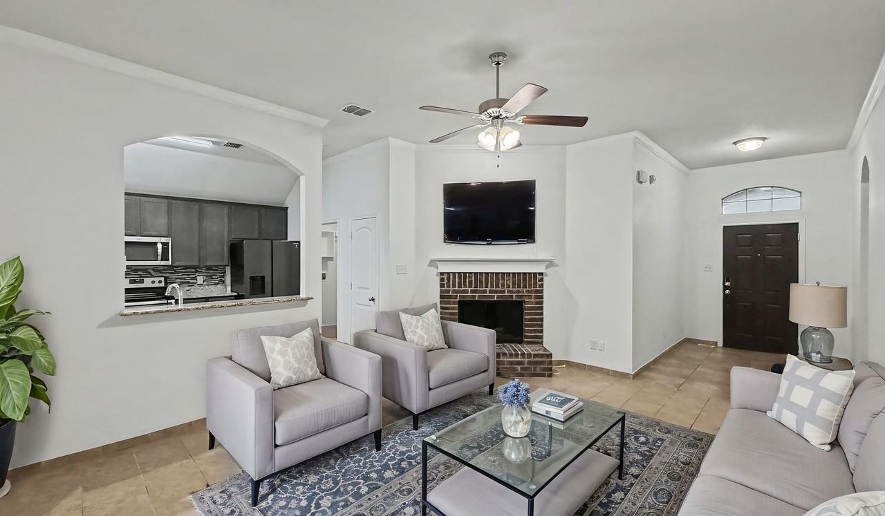 314 Rolling Meadow Dr - Photo 2 of 33